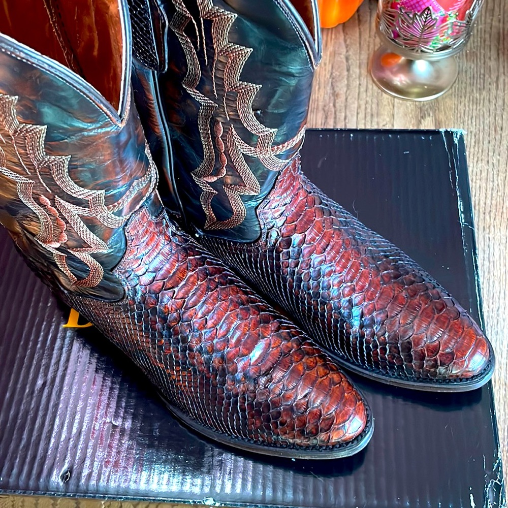 Like new Dan Post Python Snakeskin Cowboy Boots - 10.5 D